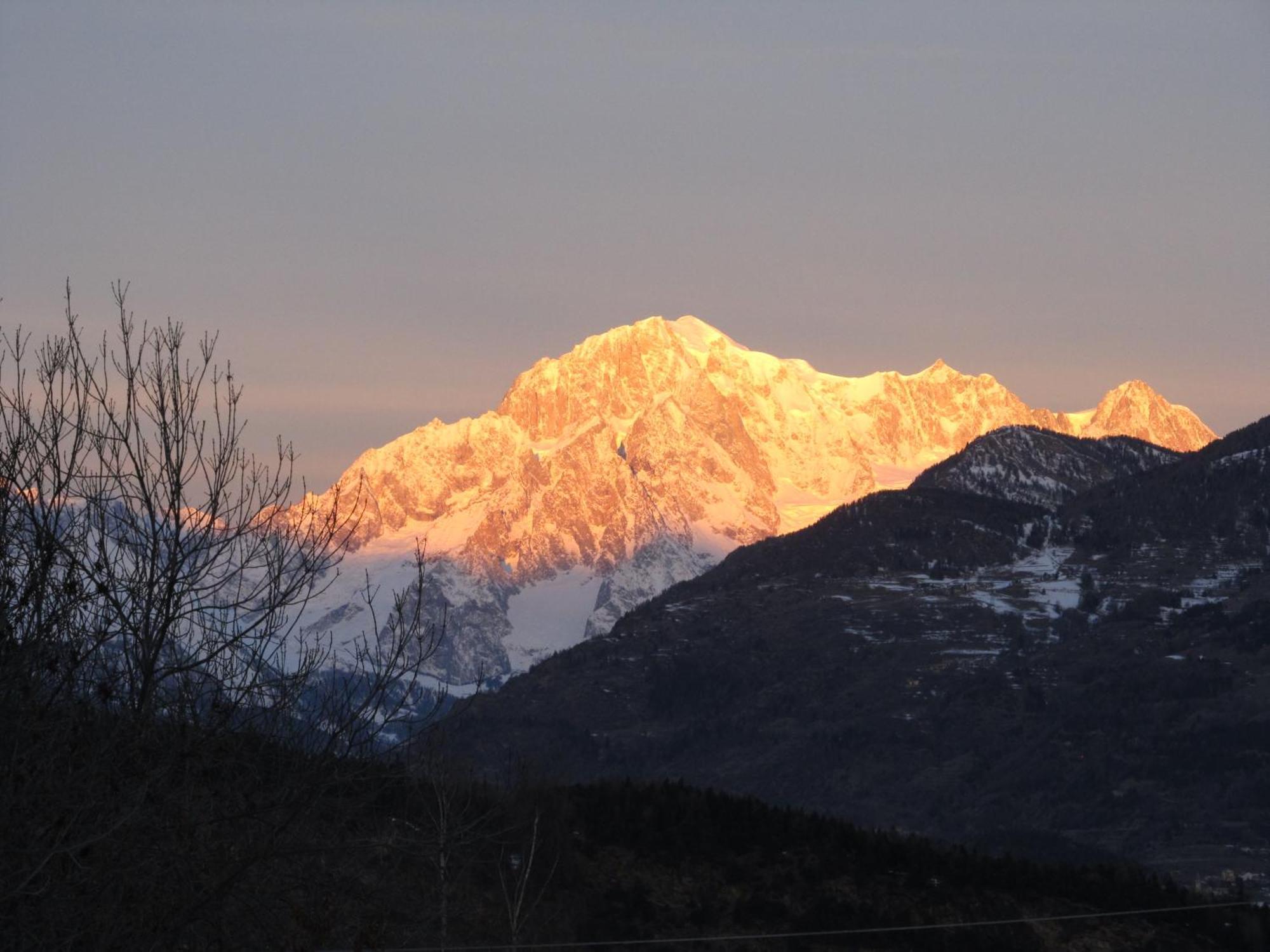 Aosta Maisongnemaz エクステリア 写真